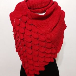 Beautiful and unique red leaf scarf